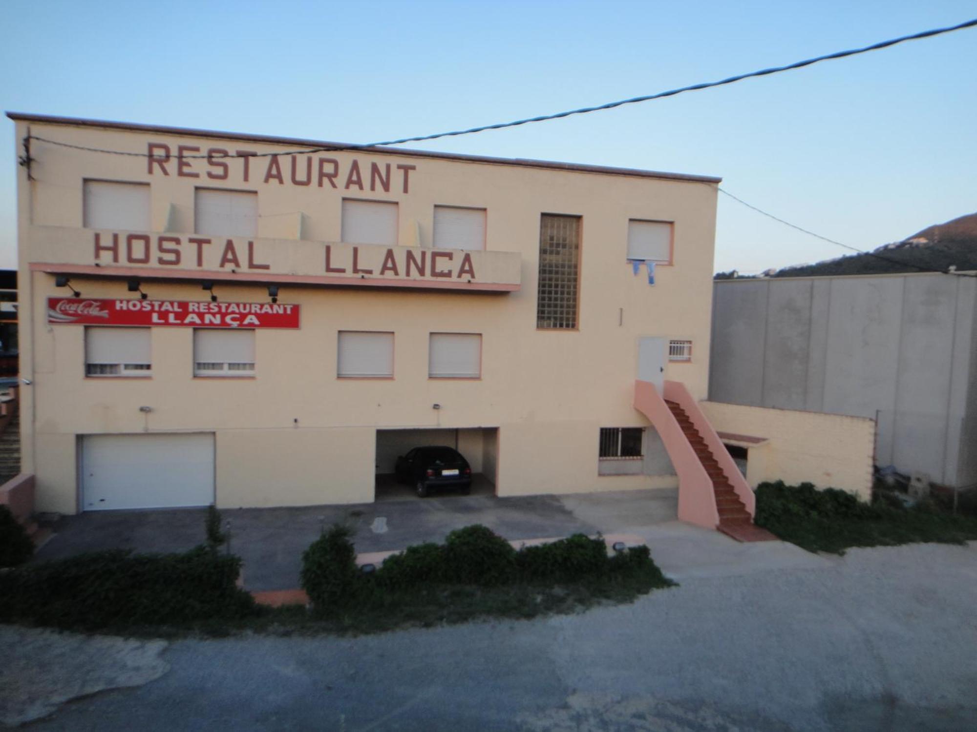 Hotel Pensio Restaurant Llança Exterior foto